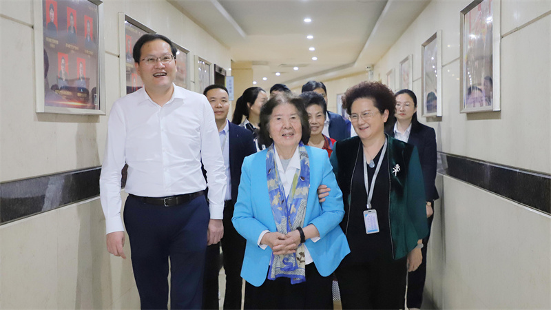 6t����(6TSPORTS)�����Źɷݹ�˾