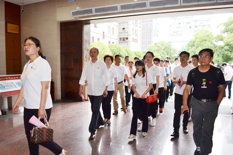 6t����(6TSPORTS)�����Źɷݹ�˾